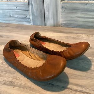 Issac Mizrahi Camel Leather Ballet Flats Size 9.5